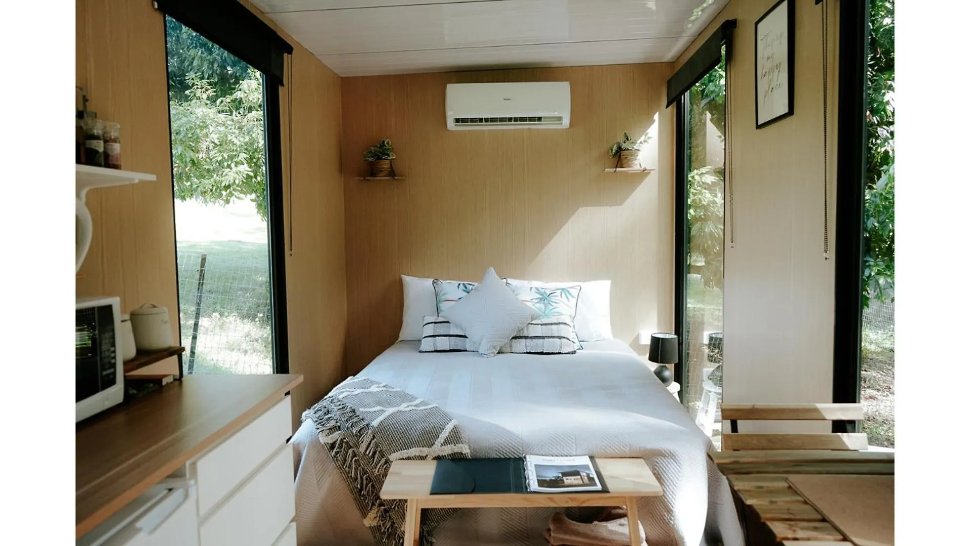 Cockatoo Cabin By Tiny Away Palmwoods Tatil Evi
